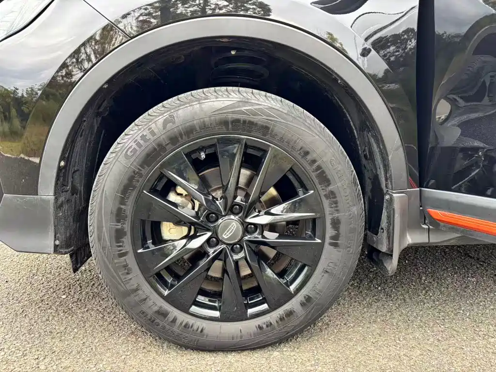 Geely Boyue — миниатюра 31