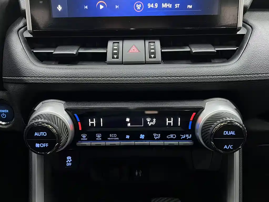 TOYOTA RAV4 RONGFANG