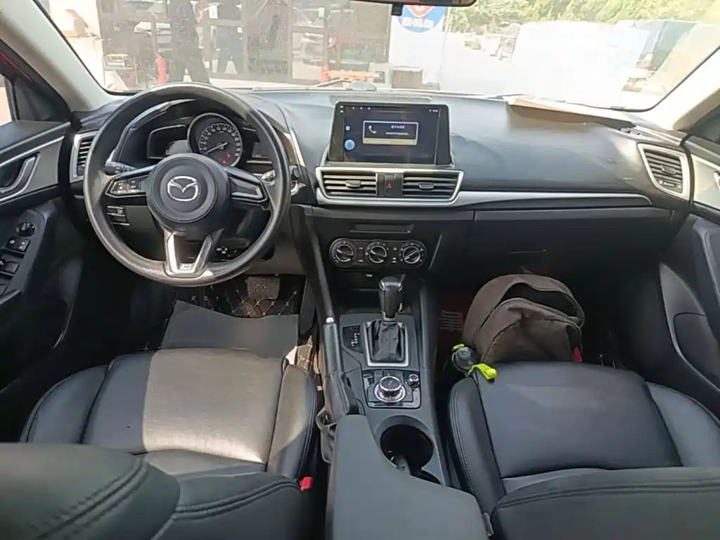 Mazda 3 Axela — миниатюра 10