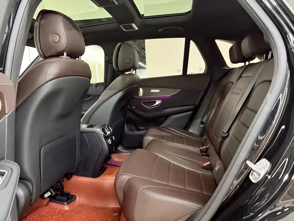 Mercedes-Benz GLC — миниатюра 8