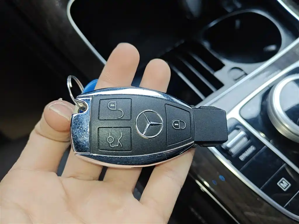 Mercedes-Benz GLC 2019 GLC 260 L 4MATIC Luxury