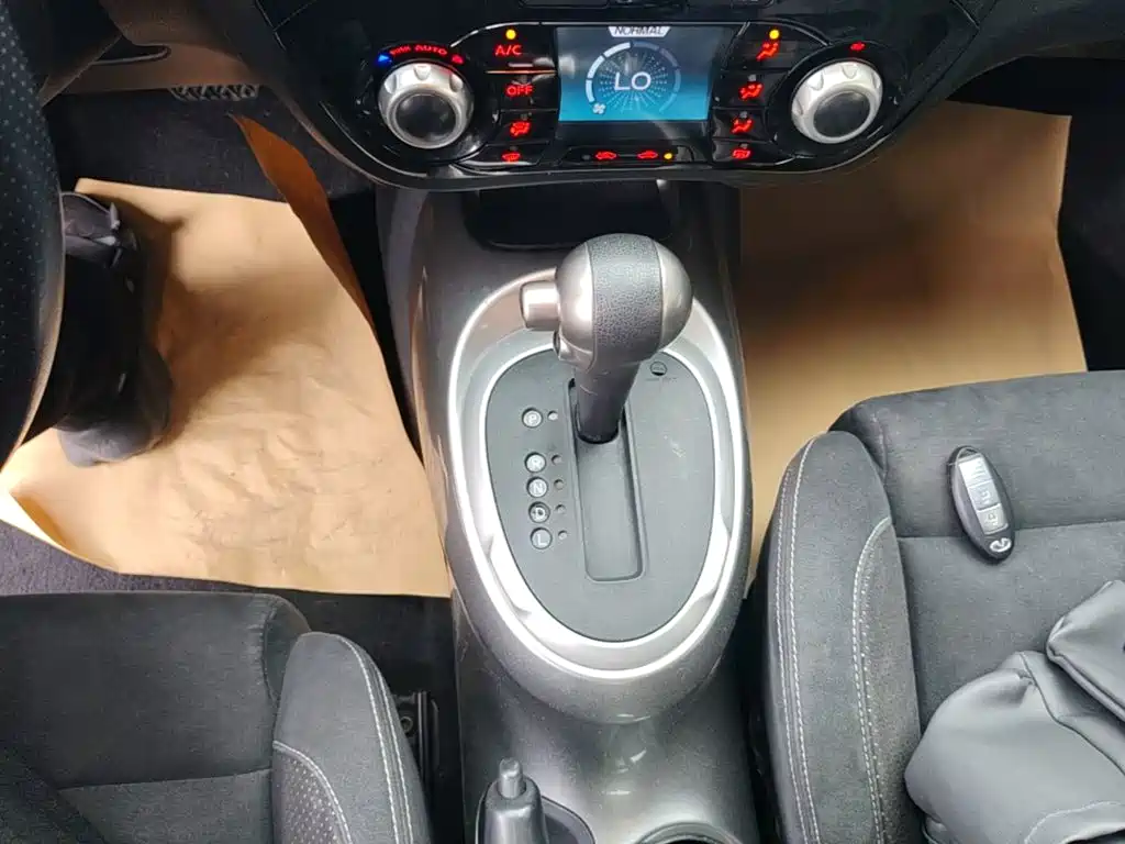 Infiniti ESQ — миниатюра 14
