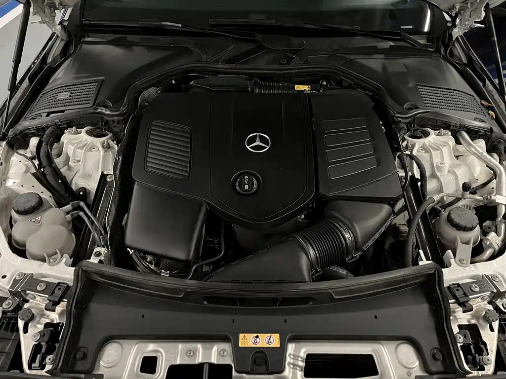 Mercedes-Benz C-Class 2022 — фото 8