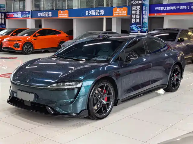 AITO WISDOM WORLD S7 2024