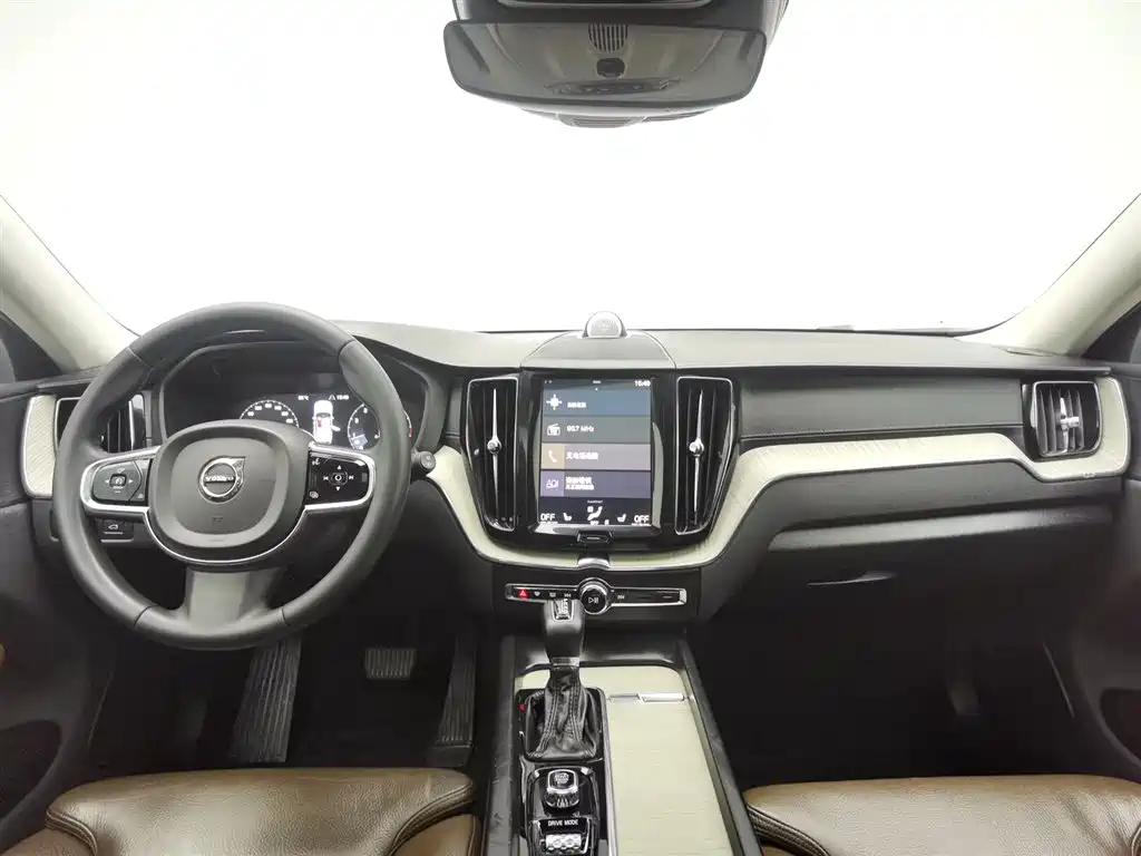 Volvo XC60 2020 T5 Luxury