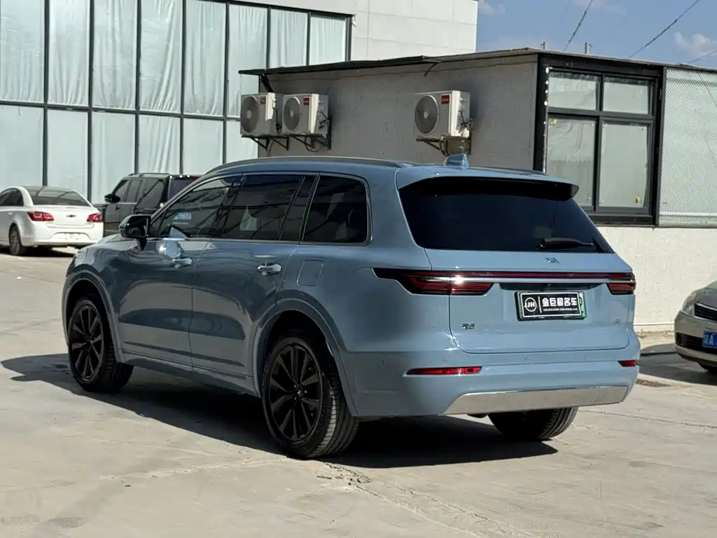 Li Auto Li ONE — миниатюра 19