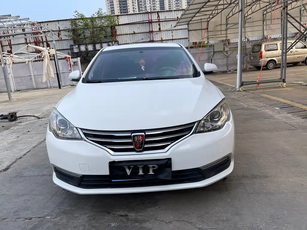 Roewe 360 — миниатюра 2