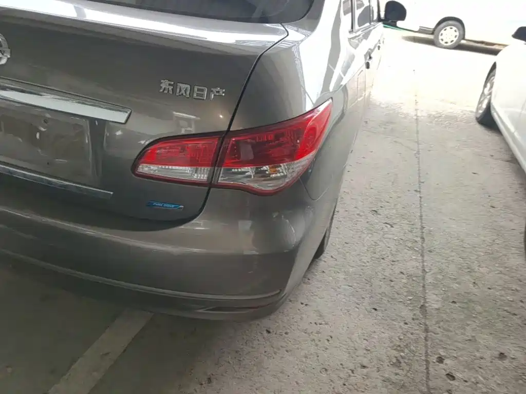 Nissan Sylphy — миниатюра 8