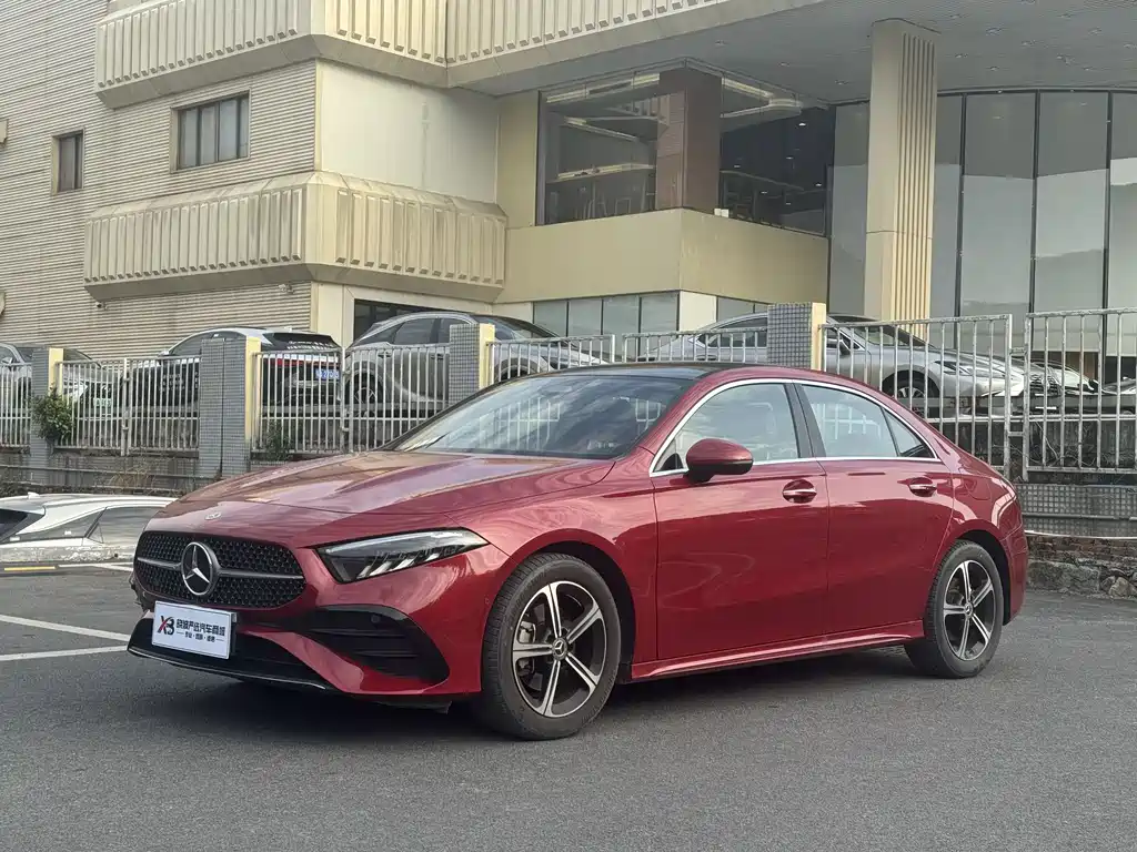 MERCEDES-BENZ A CLASS