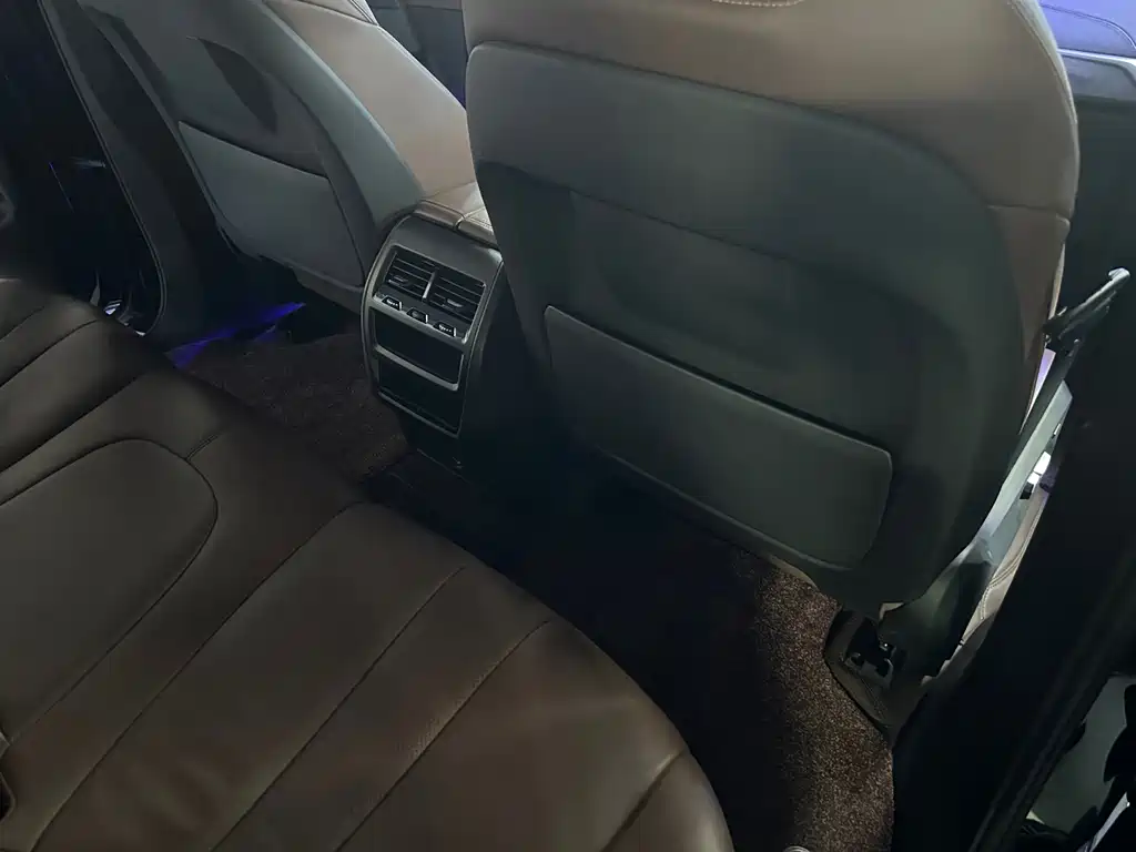 BMW X5 (Import) — миниатюра 10