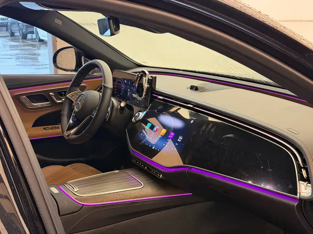 Mercedes-Benz E-Class New Energy — миниатюра 15