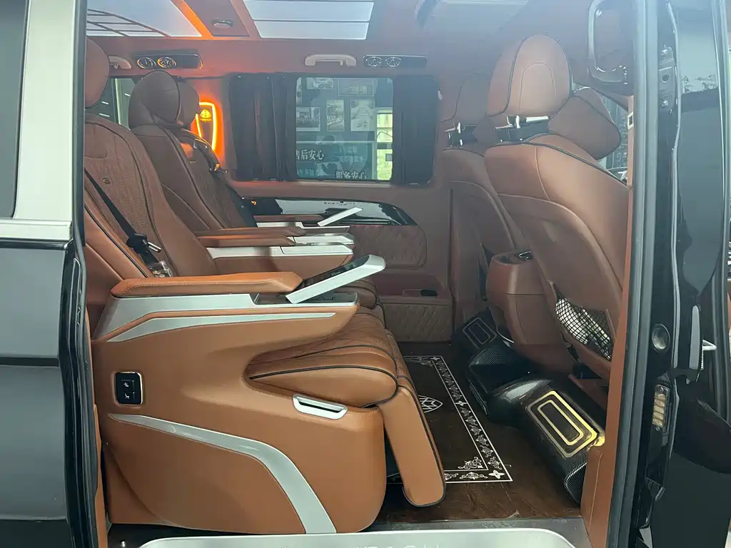 Mercedes-Benz Vito — миниатюра 15