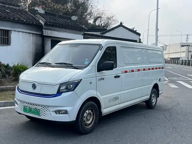 DONGFENG YUFENG EM27 2024