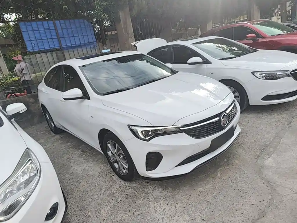 Buick Verano — миниатюра 4