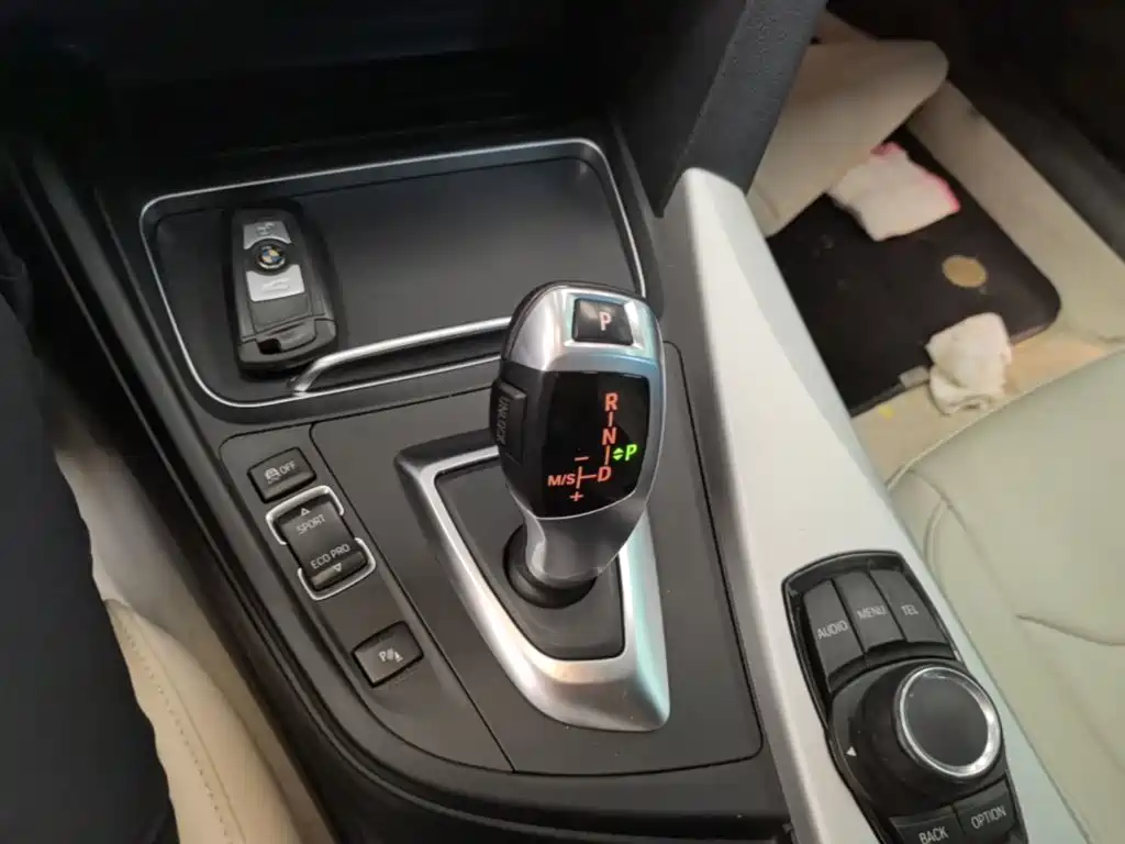 BMW 3 Series GT — миниатюра 14