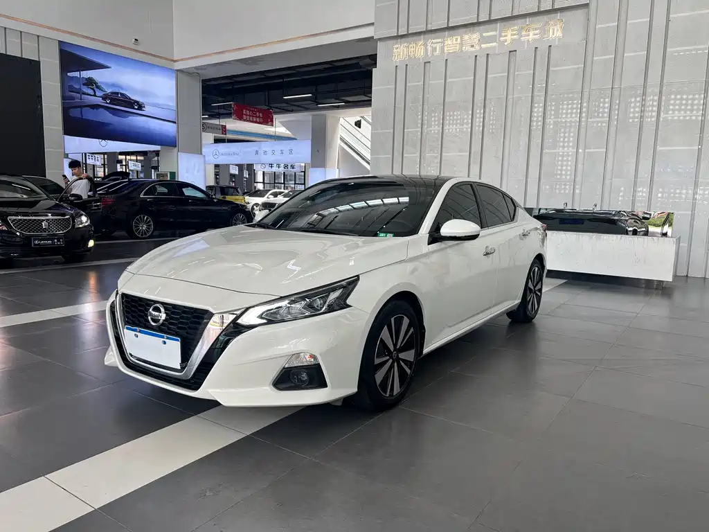 Nissan Teana 2021