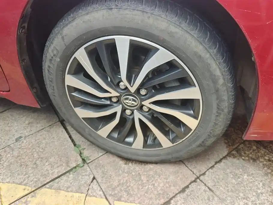 Toyota Corolla Levin 2016 1.8H GS E-CVT Elite