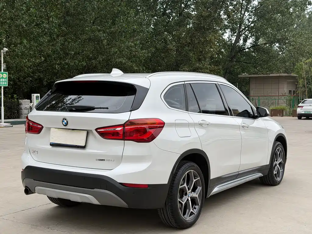 BMW X1 — миниатюра 9