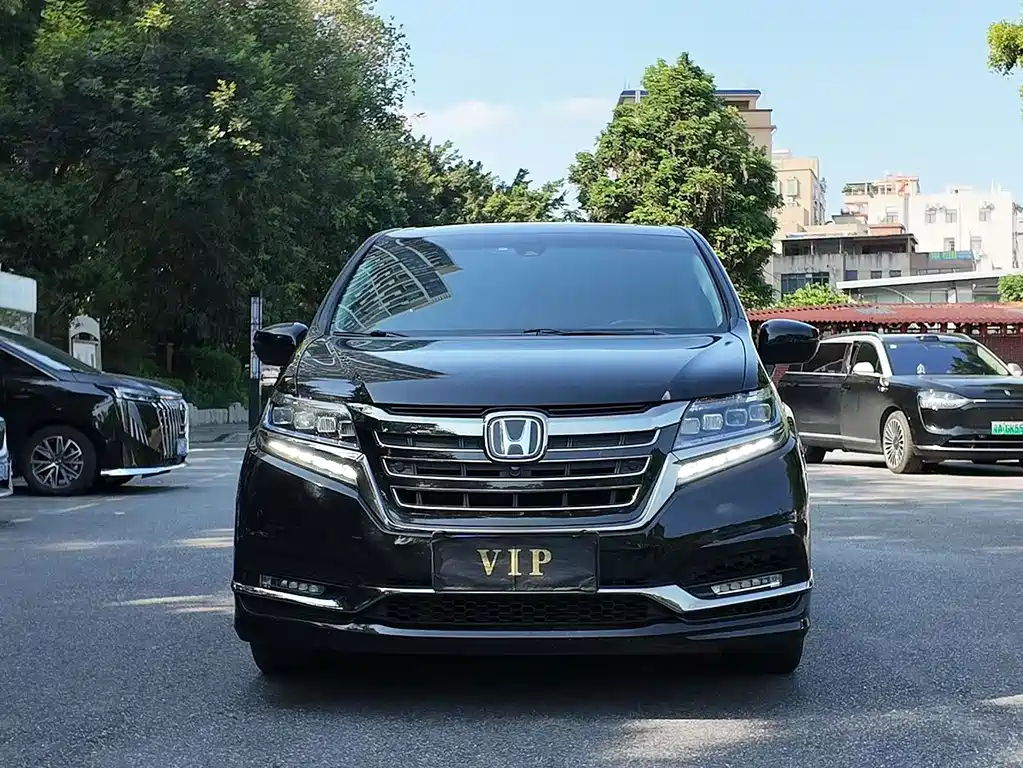 Honda Elysion — миниатюра 3