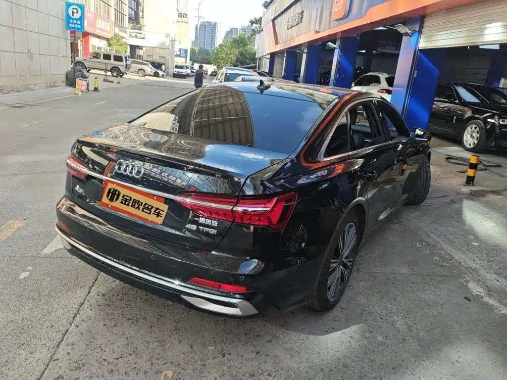Audi A6L — миниатюра 2