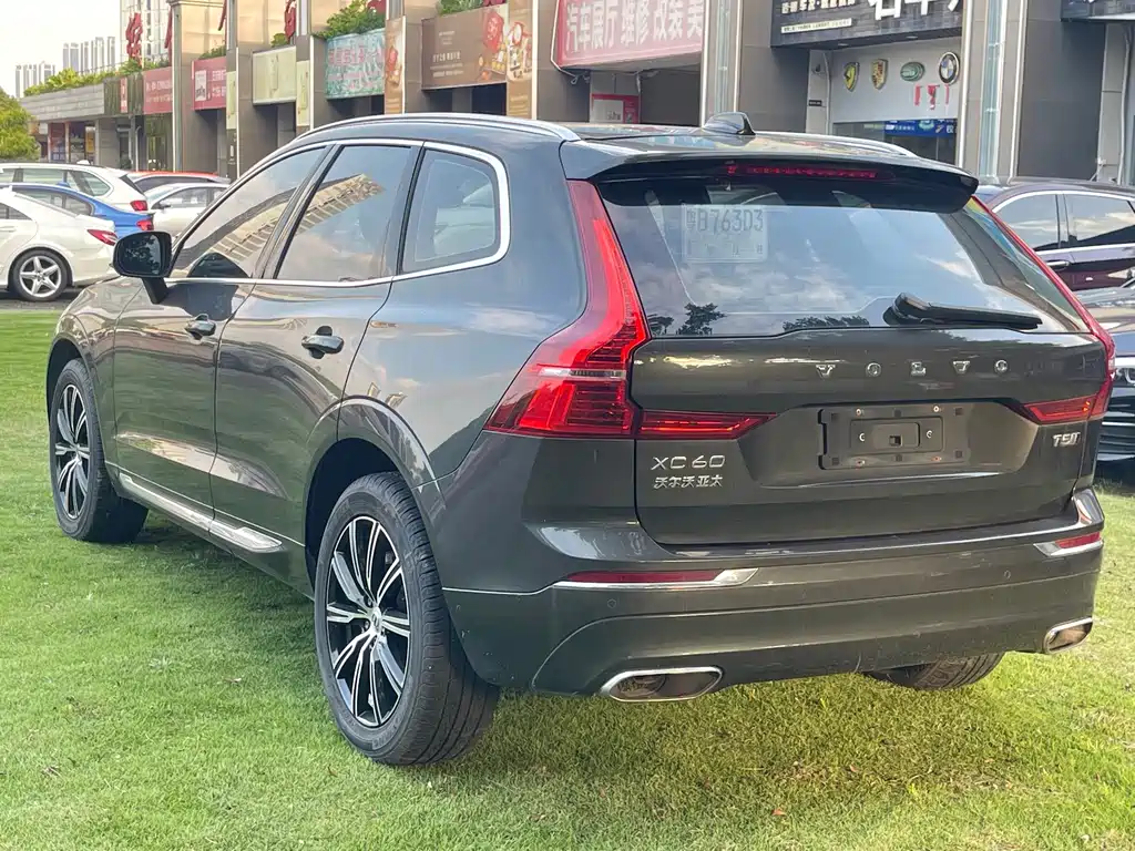 Volvo XC60 — миниатюра 6