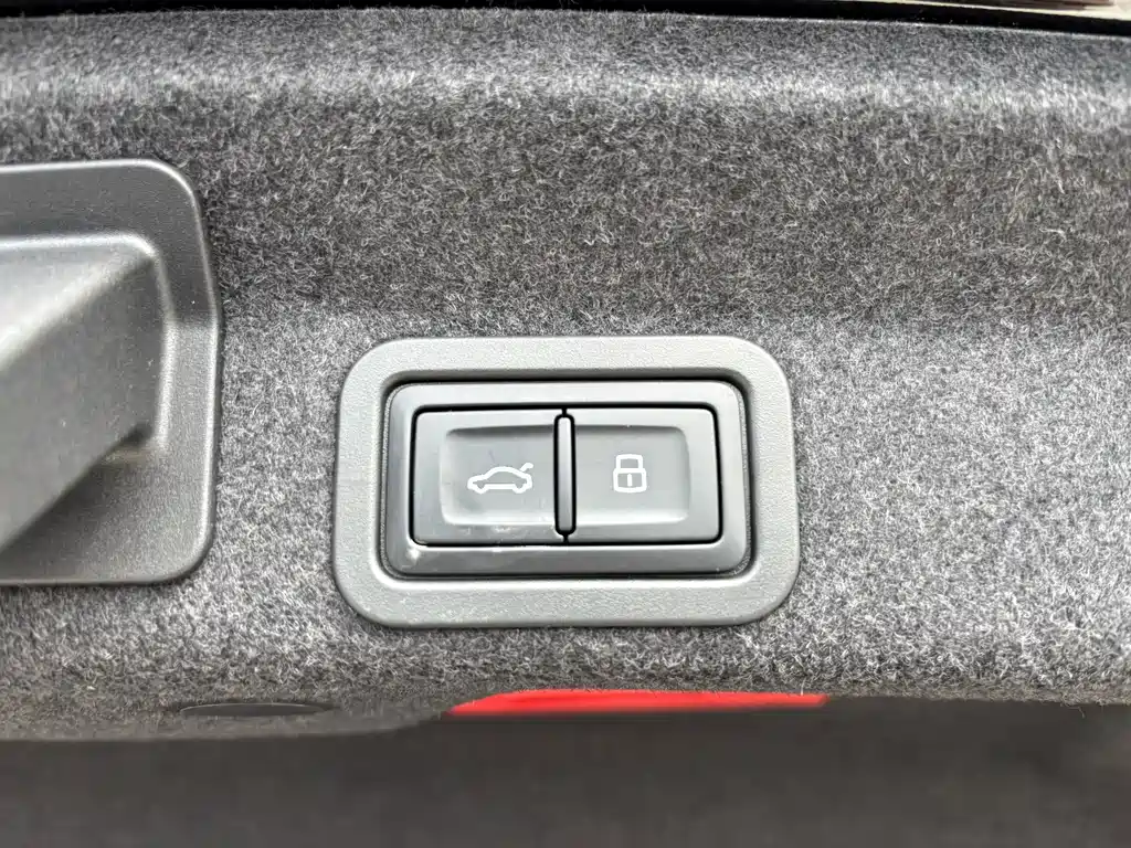 Audi A6L — миниатюра 29