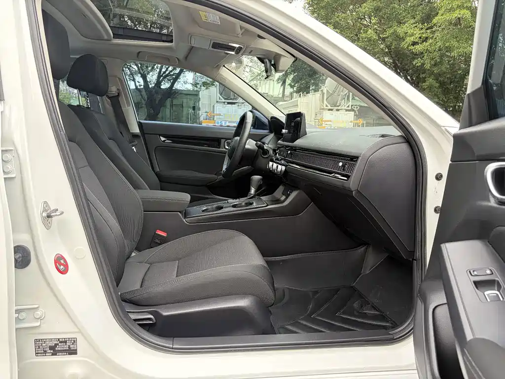 Honda Civic — миниатюра 17