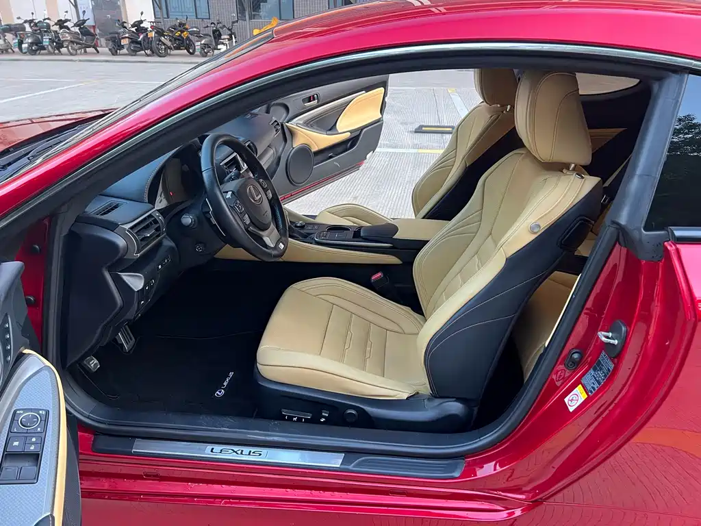 Lexus RC — миниатюра 6