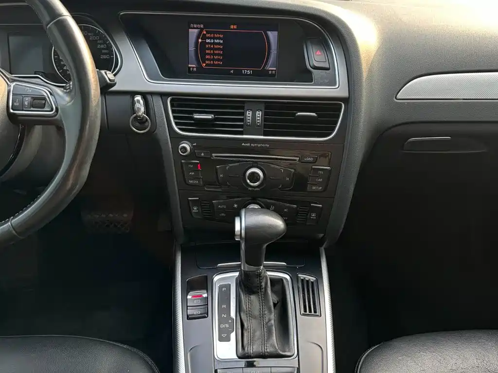 Audi A4L — миниатюра 22