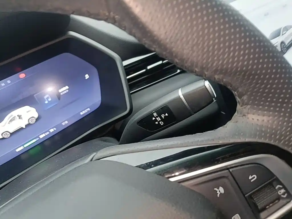 XPeng G3 — миниатюра 14