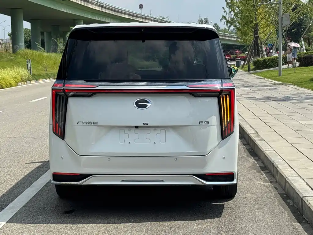 GAC Motor Trumpchi E9 — миниатюра 6