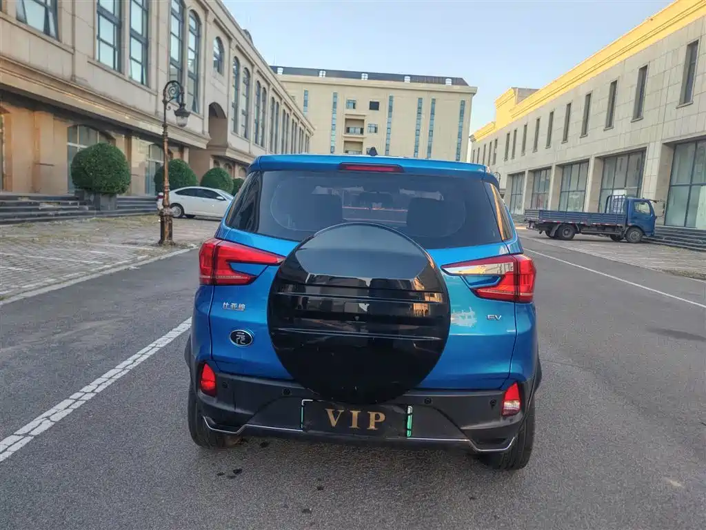 BYD Yuan EV — миниатюра 17