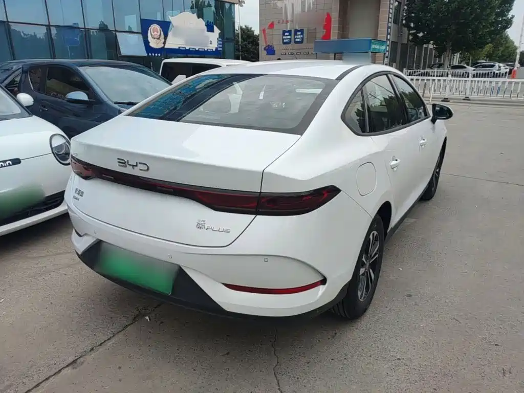 BYD Qin PLUS — миниатюра 7