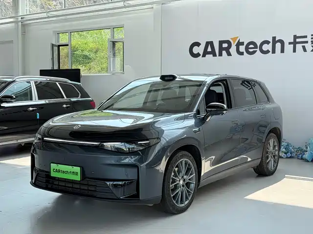 ZERO-RUNNING CAR ZERO RUN C10 2024