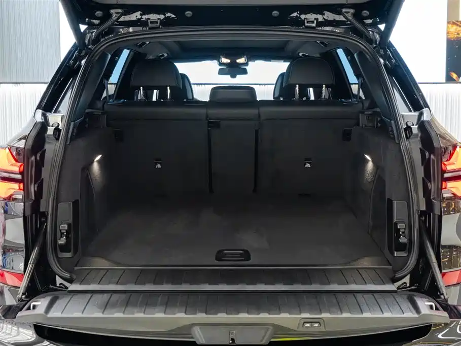 BMW X5 2024 xDrive 40Li Premium