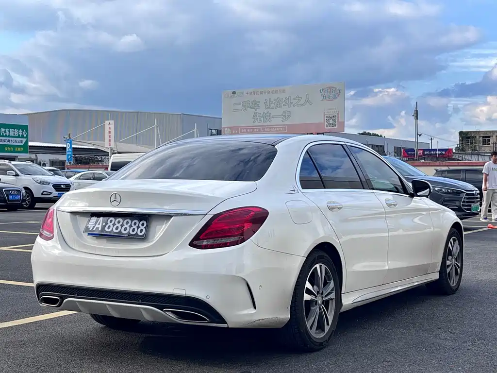 Mercedes-Benz C-Class — миниатюра 21