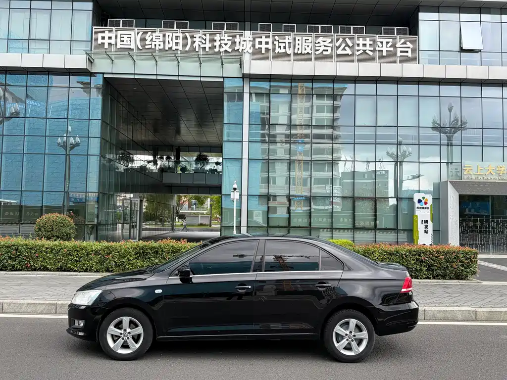 Volkswagen Santana — миниатюра 13
