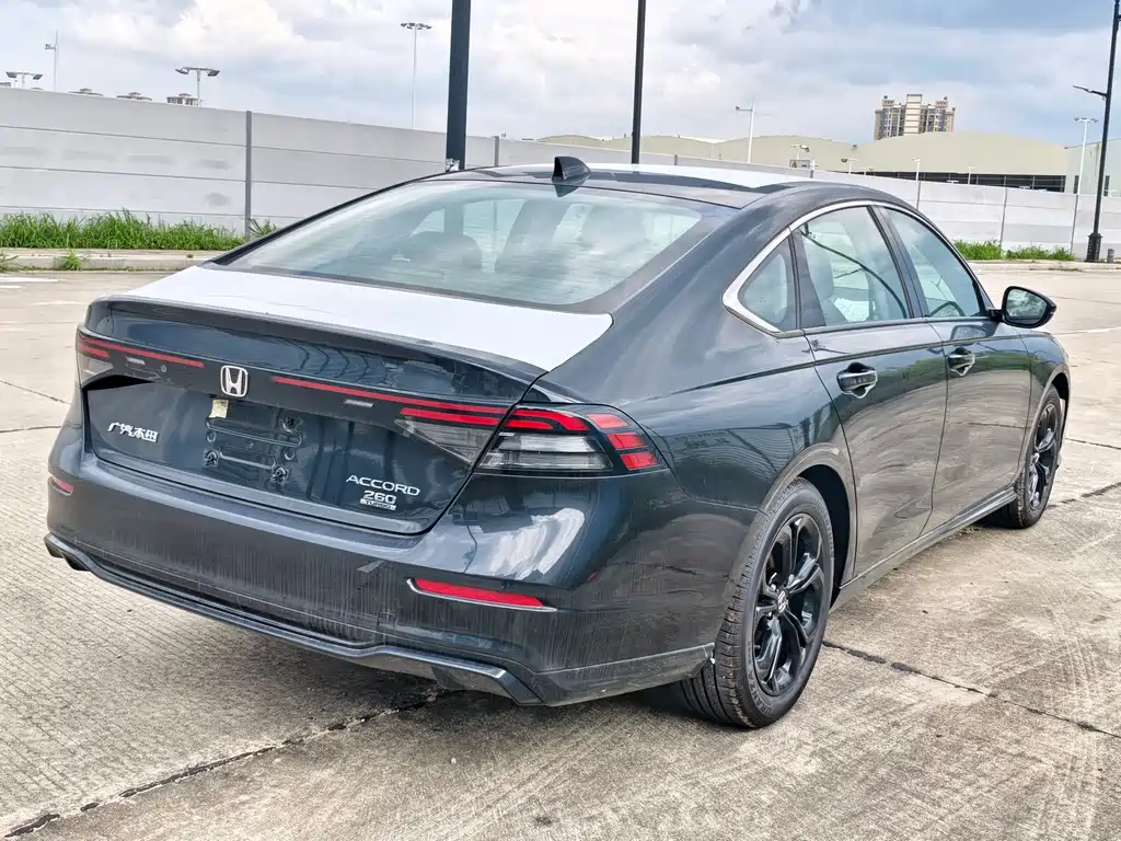 Honda Accord 2025 Sport 260TURBO Luxury