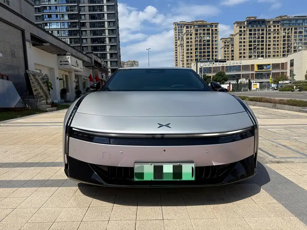 XPeng P7 — миниатюра 2