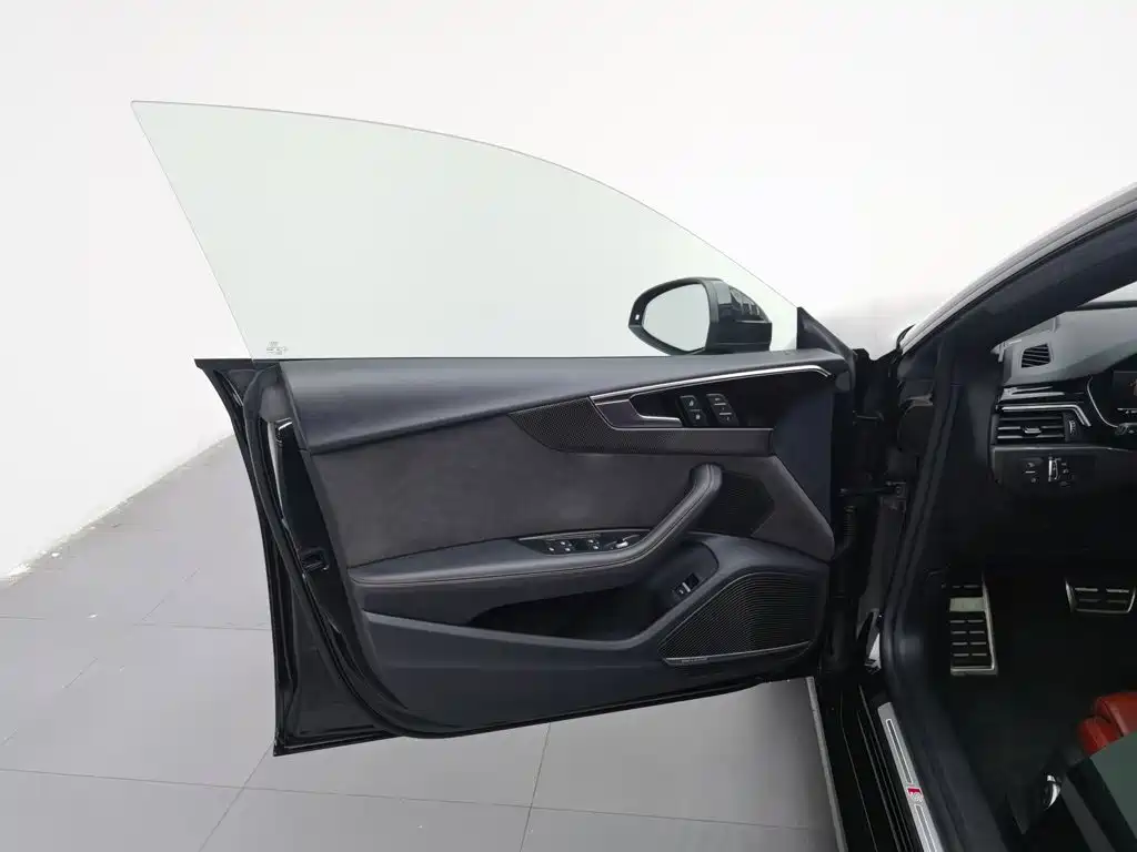 Audi S5 — миниатюра 8