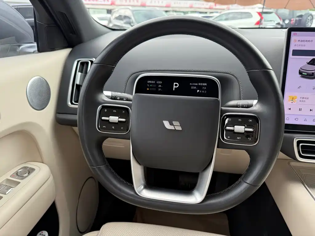 Li Auto Li L8 — миниатюра 8