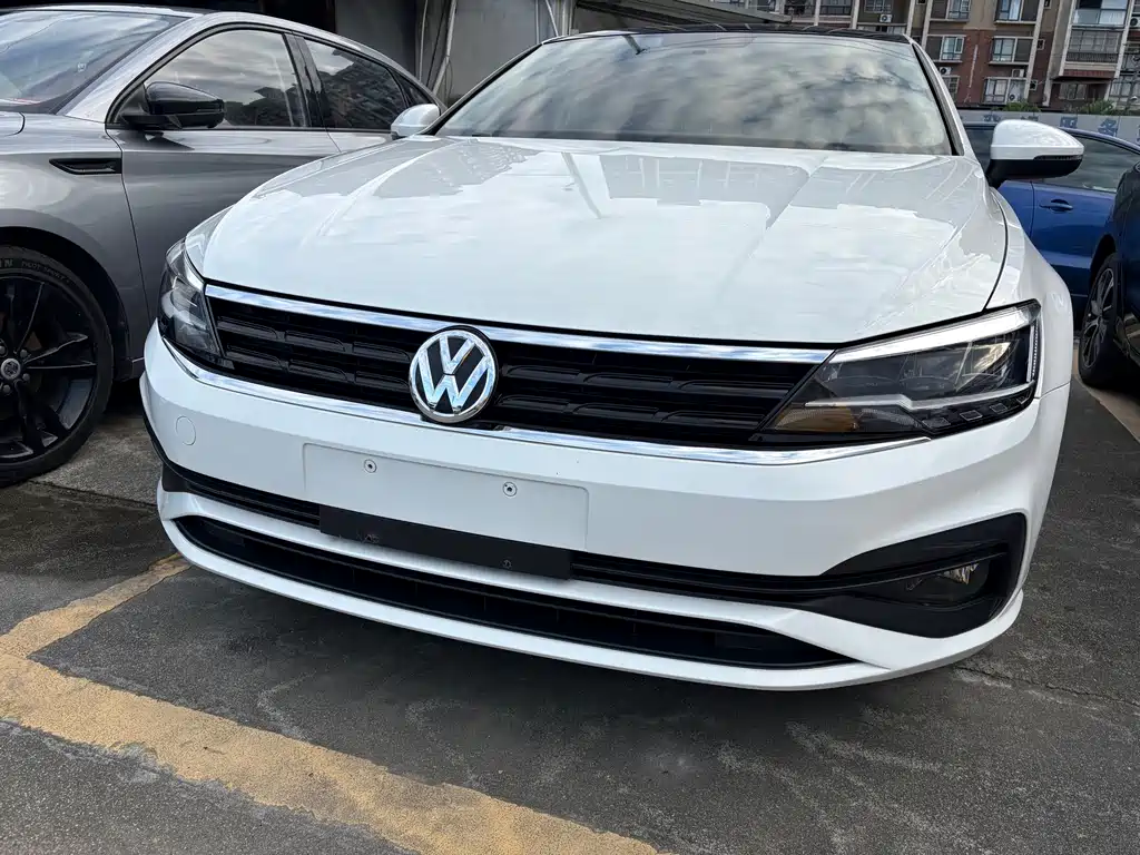 Volkswagen Lamando — миниатюра 2