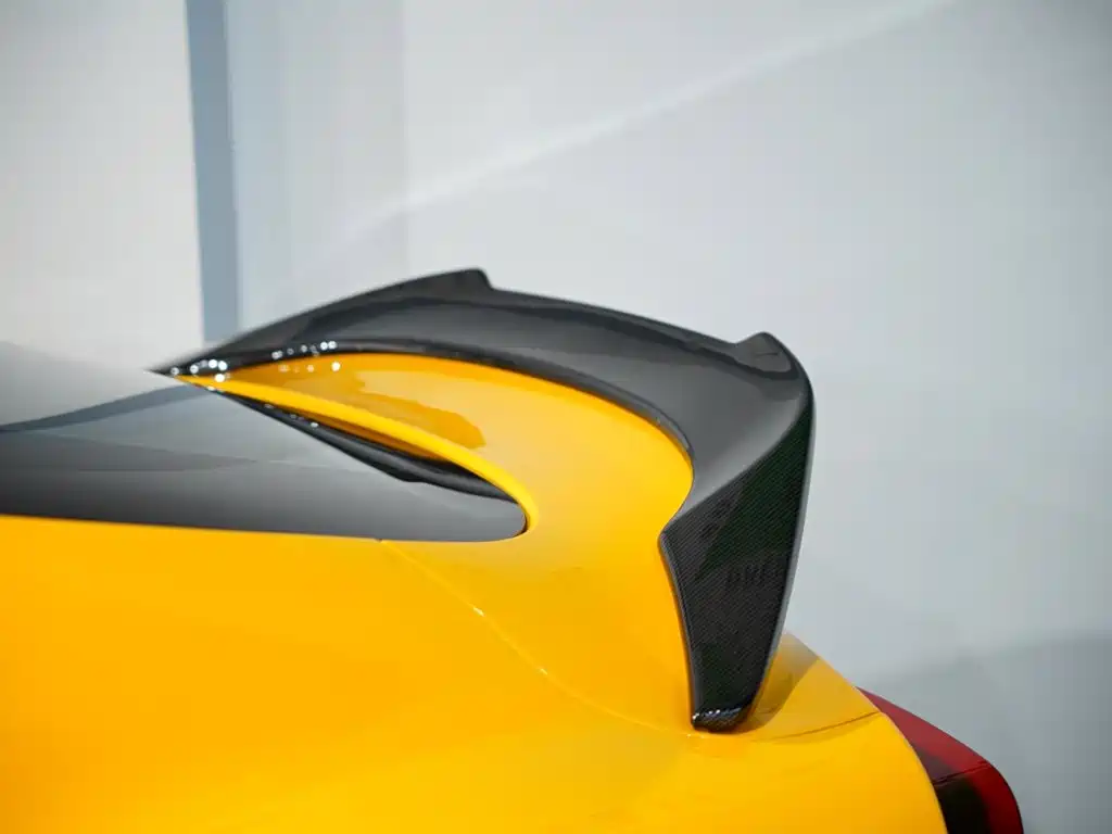 Toyota Supra — миниатюра 7