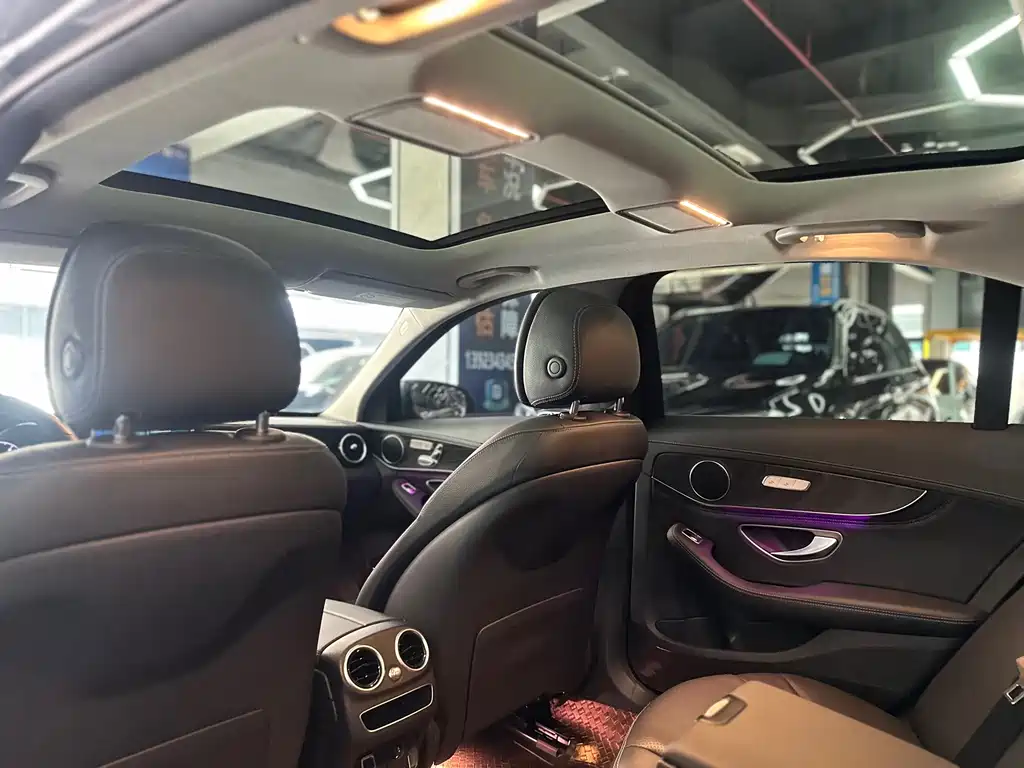 MERCEDES-BENZ C CLASS