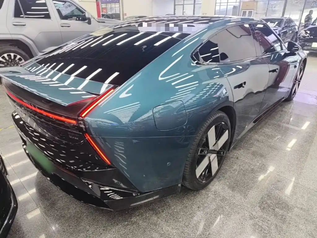 XPeng P7 — миниатюра 7