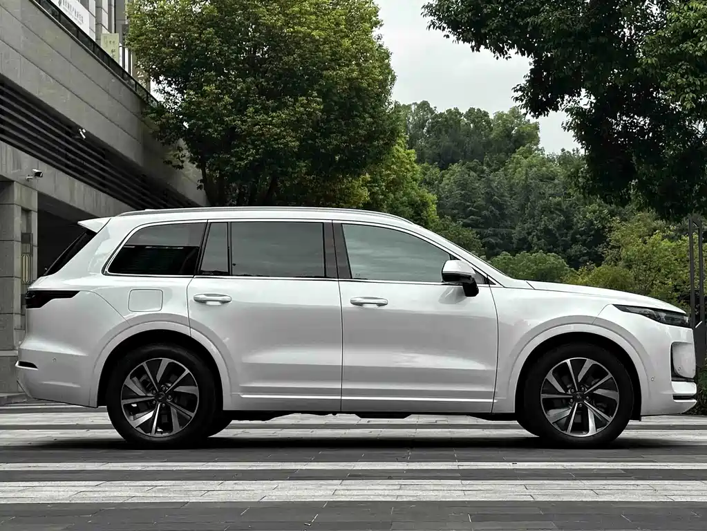 Li Auto Li ONE — миниатюра 5
