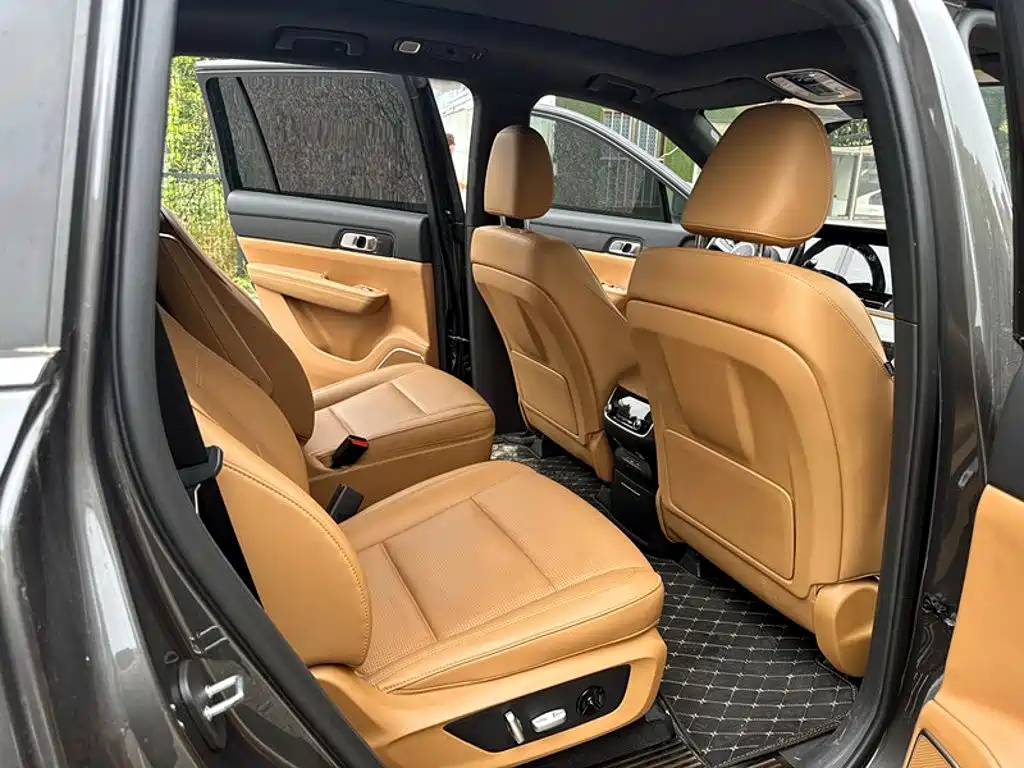 Li Auto Li ONE — миниатюра 12