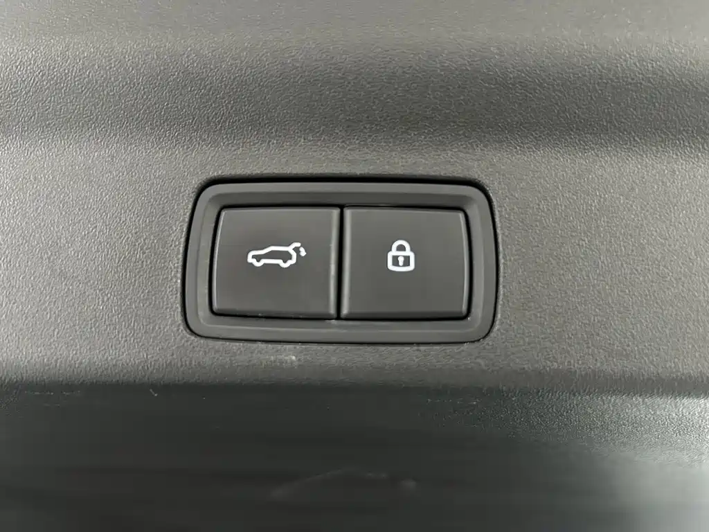 Li Auto Li L7 — миниатюра 10