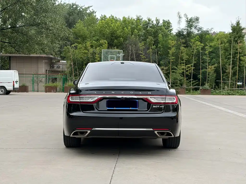Lincoln Continental — миниатюра 36