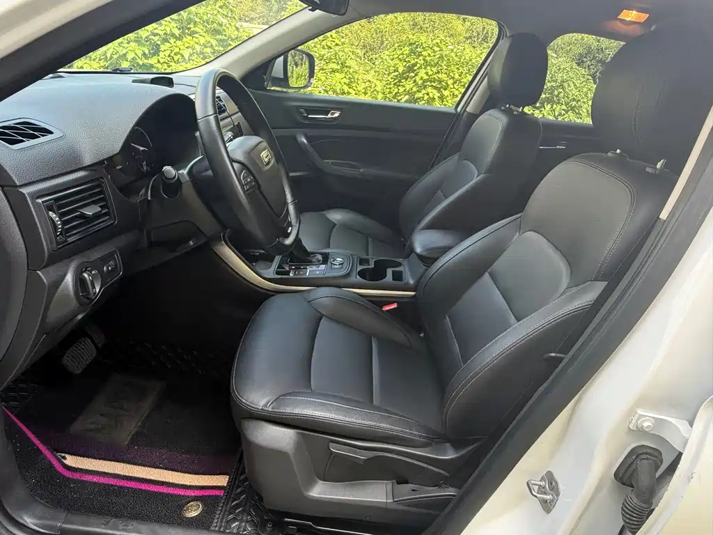 Qoros Qoros 5 — миниатюра 9